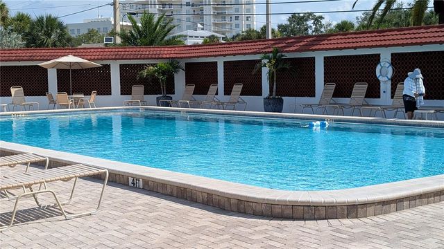 6154 MIDNIGHT PASS ROAD 6-C, Sarasota, FL 34242