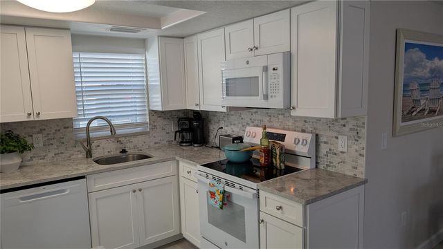 6154 MIDNIGHT PASS ROAD 6-C, Sarasota, FL 34242