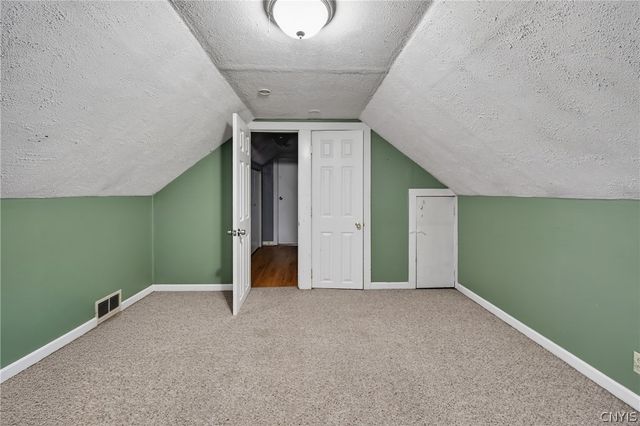 4878 Bear Road, Clay, NY 13088