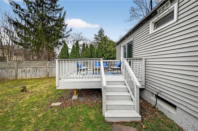 4878 Bear Road, Clay, NY 13088