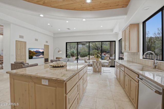 11366 E Desert Vista Road, Scottsdale, AZ 85255