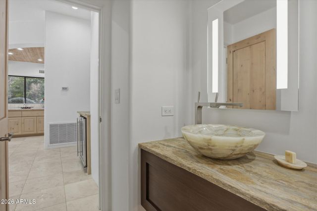 11366 E Desert Vista Road, Scottsdale, AZ 85255