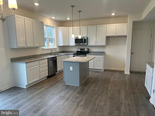 9 BENTLEY CT, York Haven, PA 17370