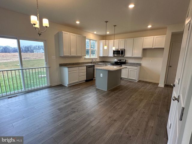 9 BENTLEY CT, York Haven, PA 17370