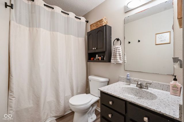 8532 Bluff Point Drive, Camby, IN 46113