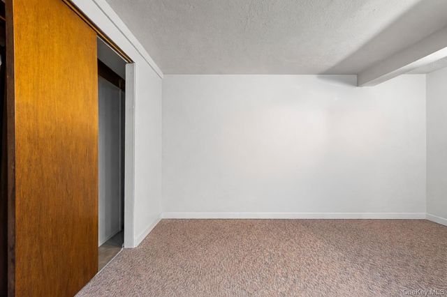 35 W 13th Street, Deer Park, NY 11729