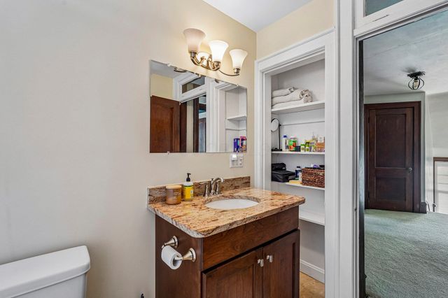 91 Oakland Park Avenue, Columbus, OH 43214