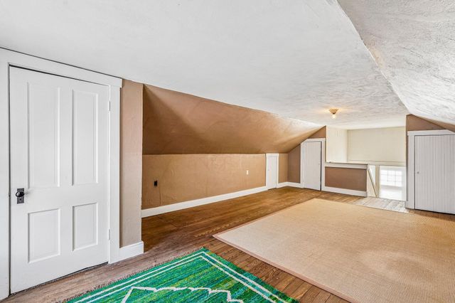 91 Oakland Park Avenue, Columbus, OH 43214