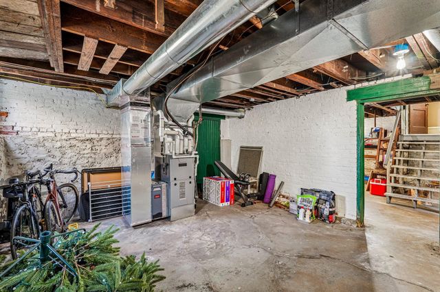 91 Oakland Park Avenue, Columbus, OH 43214