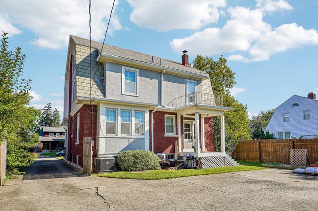 91 Oakland Park Avenue, Columbus, OH 43214