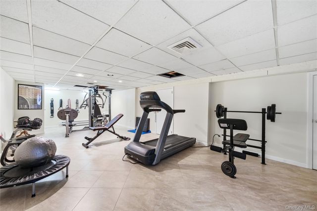 14 Club Drive, Massapequa, NY 11758