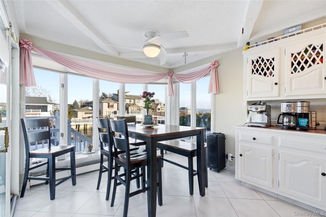 14 Club Drive, Massapequa, NY 11758