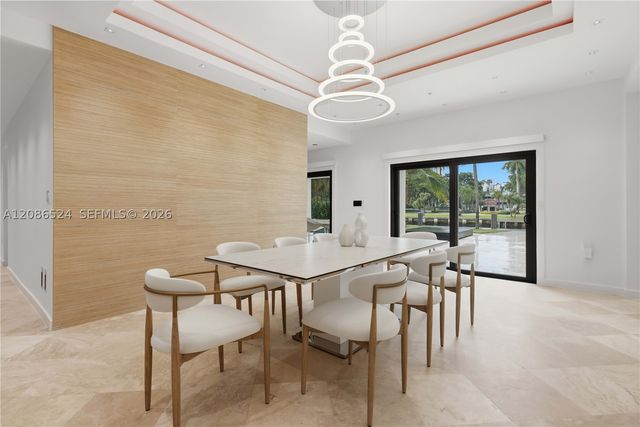 415 Holiday Dr, Hallandale Beach, FL 33009