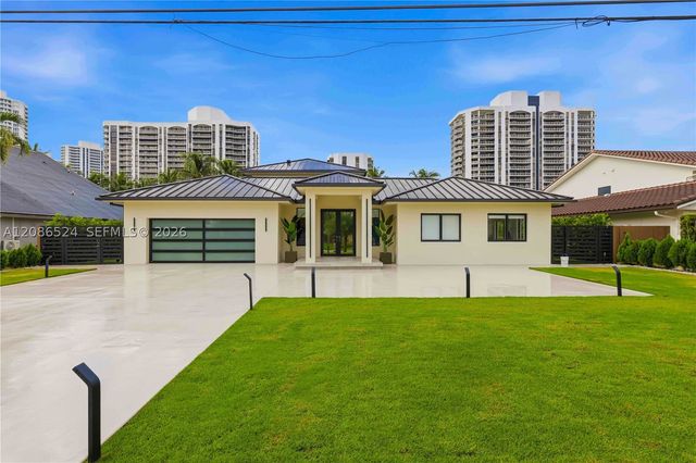 415 Holiday Dr, Hallandale Beach, FL 33009