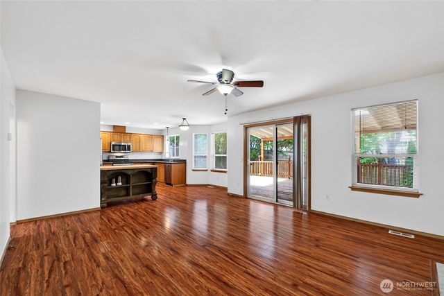 21415 116th Street E, Bonney Lake, WA 98391