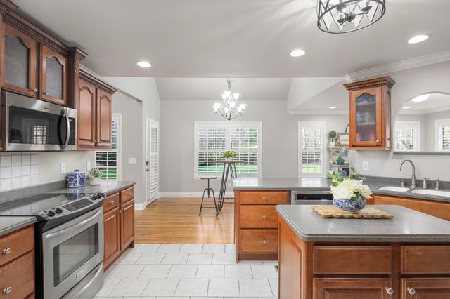 251 County Road 1121, Athens, TN 37303