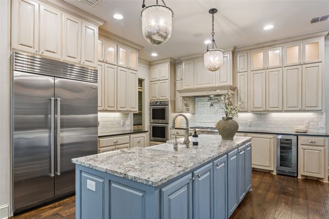 7041 Bending Trail, Waco, TX 76657