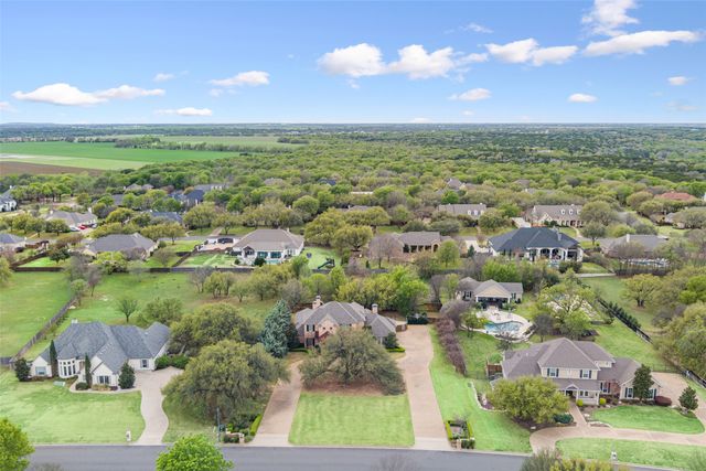 7041 Bending Trail, Waco, TX 76657