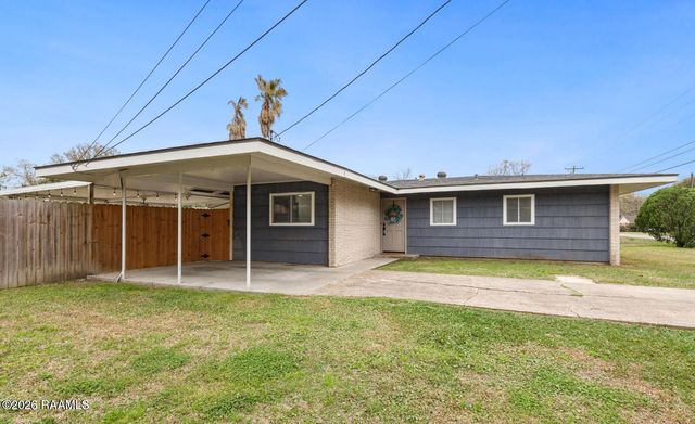 165 Antigua Drive, Lafayette, LA 70503