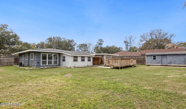 165 Antigua Drive, Lafayette, LA 70503