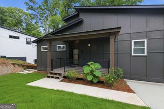 977 Fleetwood Circle SW, Atlanta, GA 30311