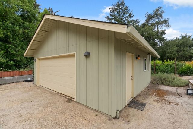 8285 Hihn Road, Ben Lomond, CA 95005