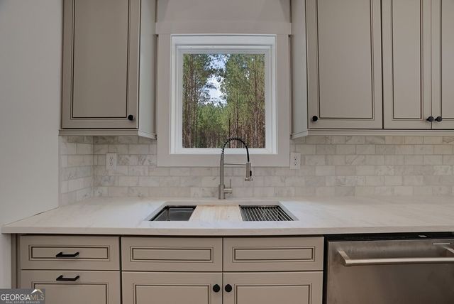 3279 Tommy Dillard Road, Monroe, GA 30656
