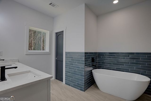 3279 Tommy Dillard Road, Monroe, GA 30656