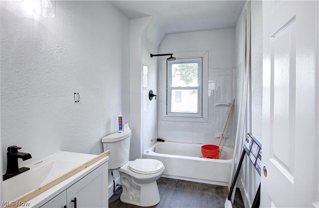 2983 E 59th Street, Cleveland, OH 44127