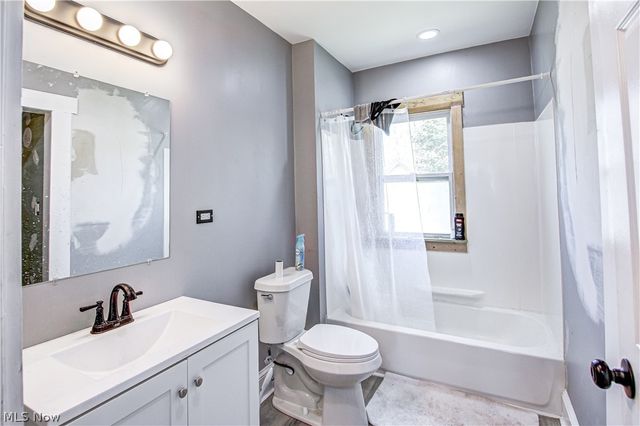 2983 E 59th Street, Cleveland, OH 44127