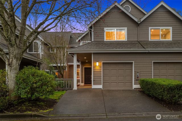 10007 NE 37th Court, Kirkland, WA 98033
