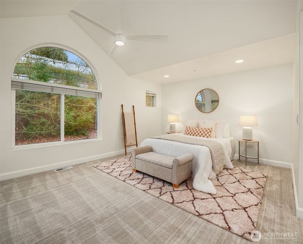 10007 NE 37th Court, Kirkland, WA 98033