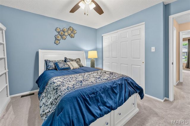 1085 Treeshade Drive, St Peters, MO 63376