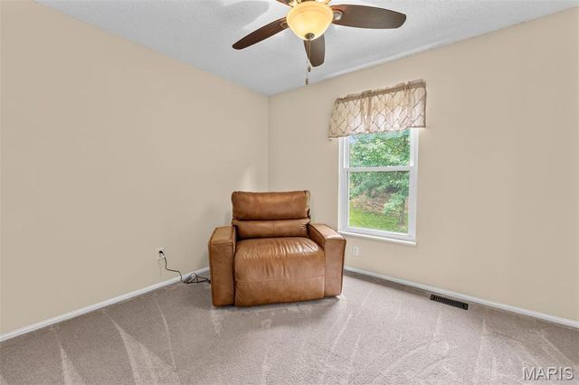 1085 Treeshade Drive, St Peters, MO 63376