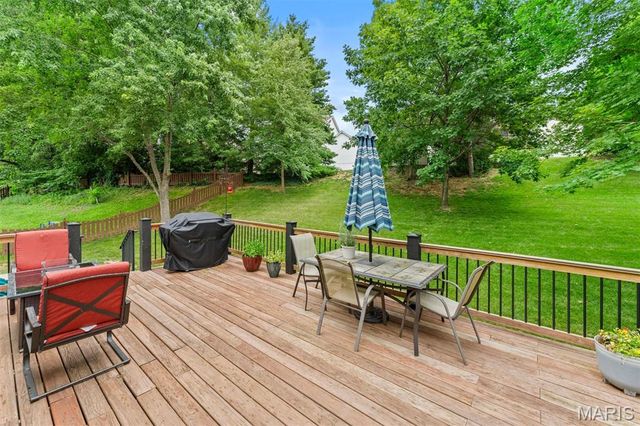 1085 Treeshade Drive, St Peters, MO 63376