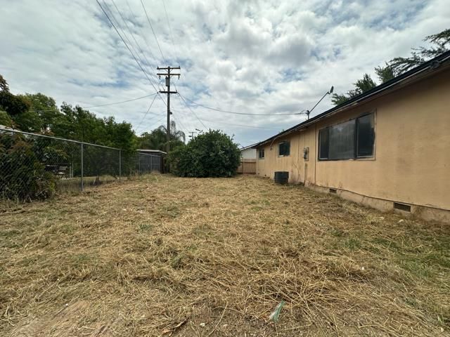 400 Longfellow Ave, Modesto, CA 95351
