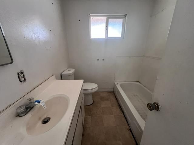 400 Longfellow Ave, Modesto, CA 95351
