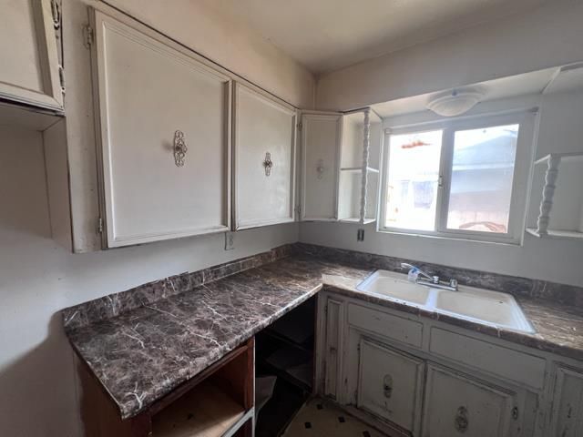 400 Longfellow Ave, Modesto, CA 95351