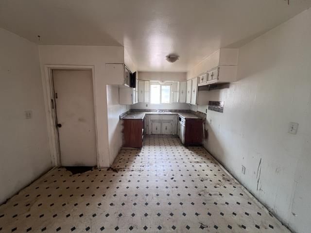 400 Longfellow Ave, Modesto, CA 95351