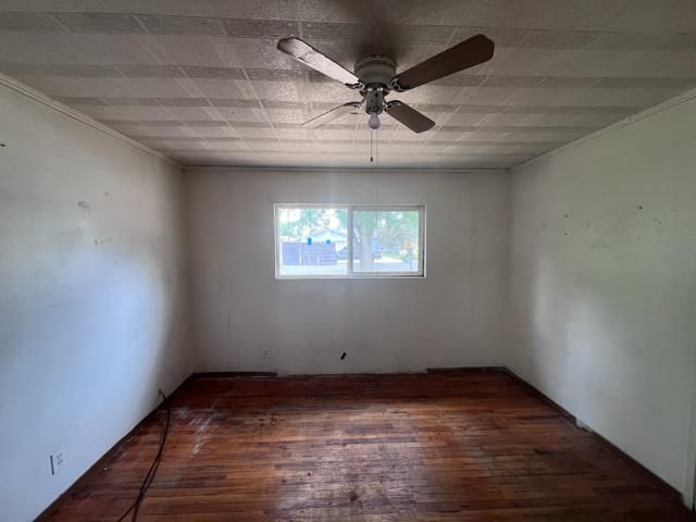 400 Longfellow Ave, Modesto, CA 95351
