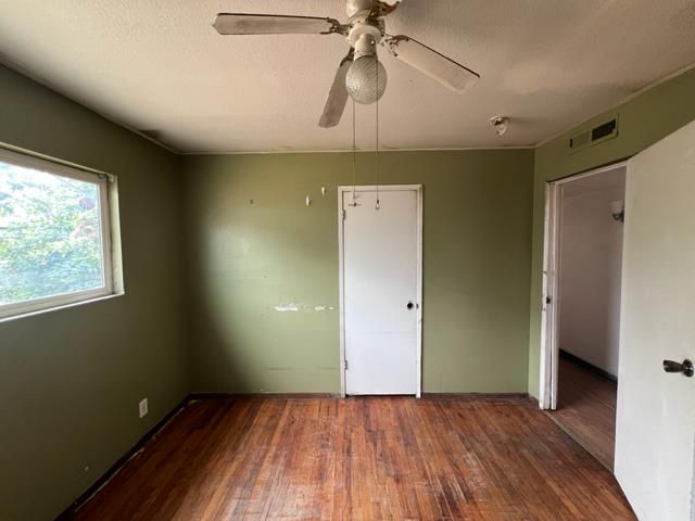 400 Longfellow Ave, Modesto, CA 95351