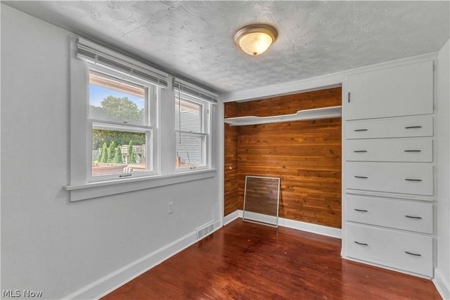 7426 Youngstown Pittsburgh Road, Poland, OH 44514