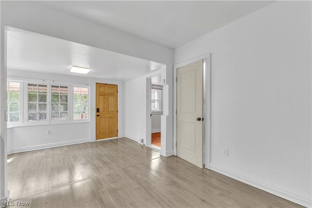 7426 Youngstown Pittsburgh Road, Poland, OH 44514