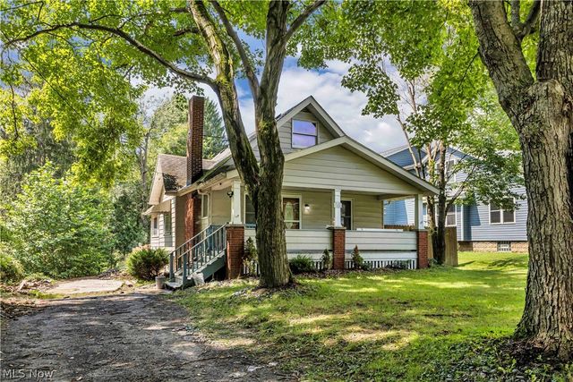 7426 Youngstown Pittsburgh Road, Poland, OH 44514