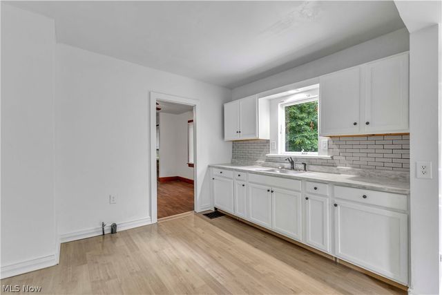 7426 Youngstown Pittsburgh Road, Poland, OH 44514