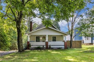 7426 Youngstown Pittsburgh Road, Poland, OH 44514