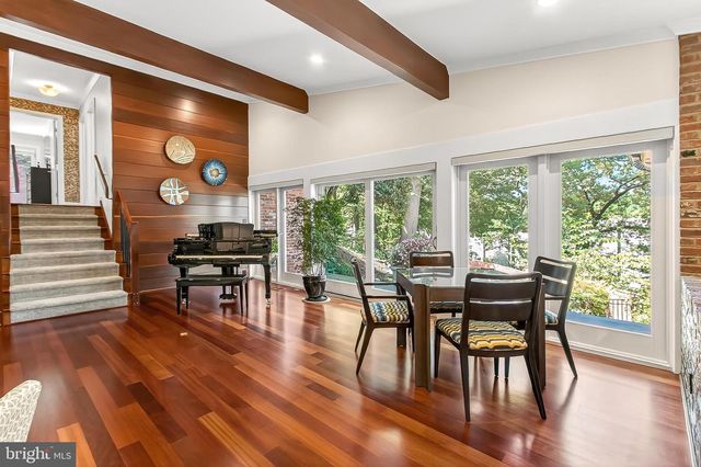 1753 ARMY NAVY DR, Arlington, VA 22202
