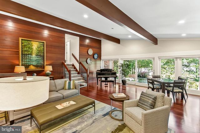 1753 ARMY NAVY DR, Arlington, VA 22202