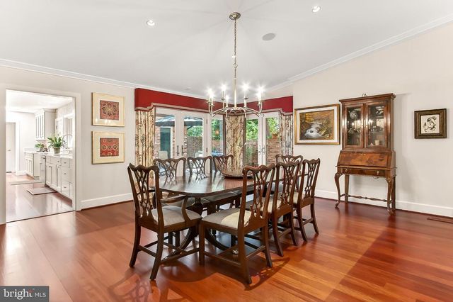 1753 ARMY NAVY DR, Arlington, VA 22202