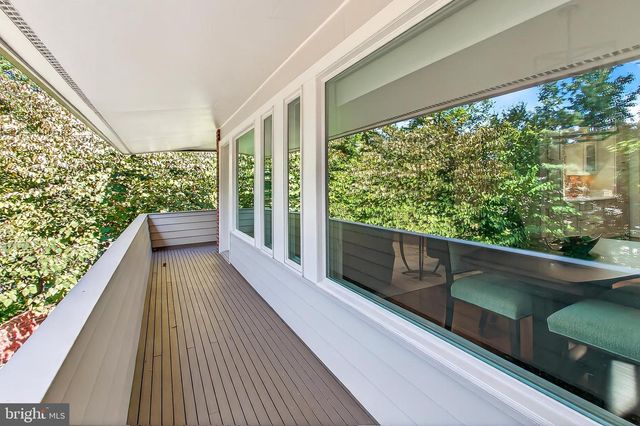 1753 ARMY NAVY DR, Arlington, VA 22202